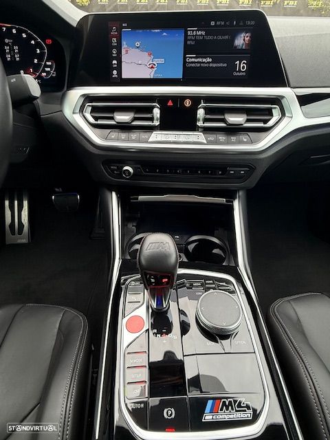 BMW M4 Competition xDrive - 12