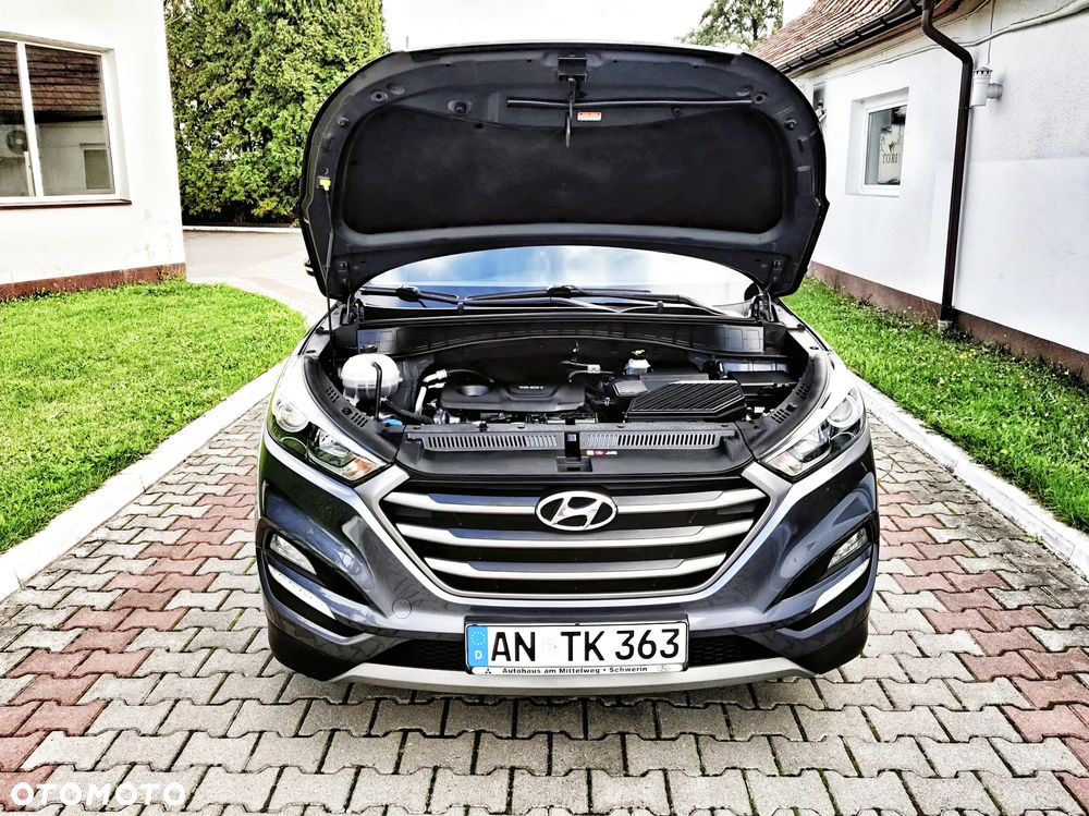 Hyundai Tucson blue 1.6 GDi 2WD Navi - 28