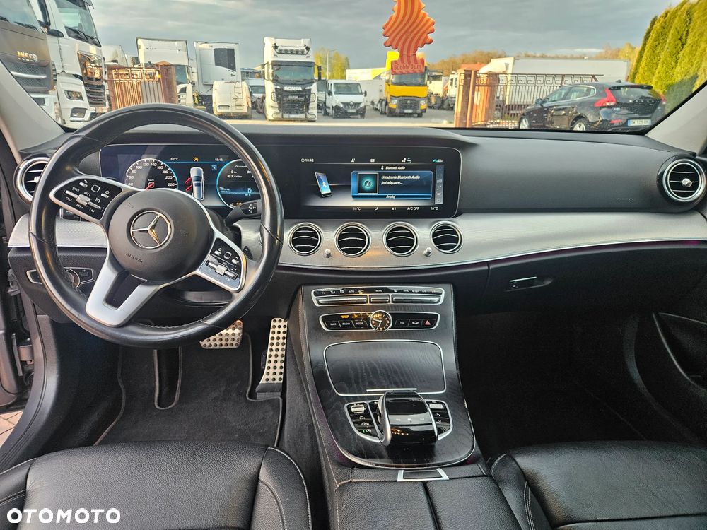 Mercedes-Benz Klasa E 200 d 9G-TRONIC Exclusive - 14