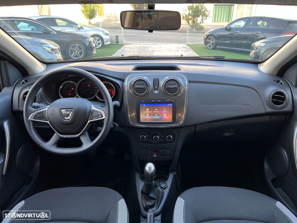 Dacia Sandero 0.9 TCe Stepway - 13