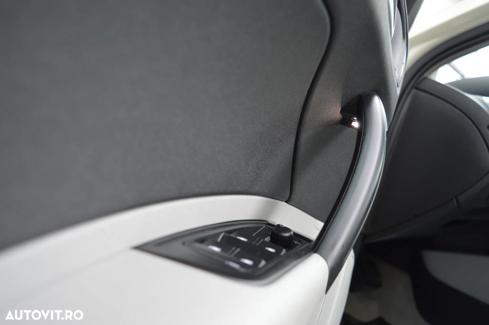 Audi A1 1.6 TDI Ambition - 25