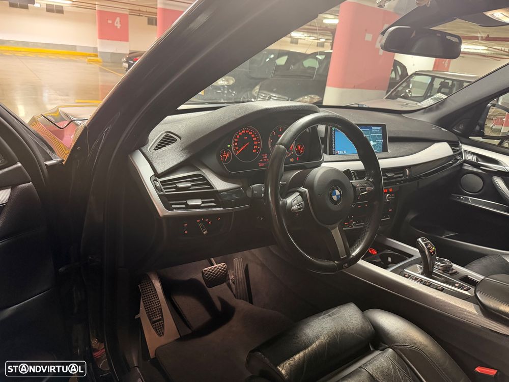 BMW X5 M50 d - 12