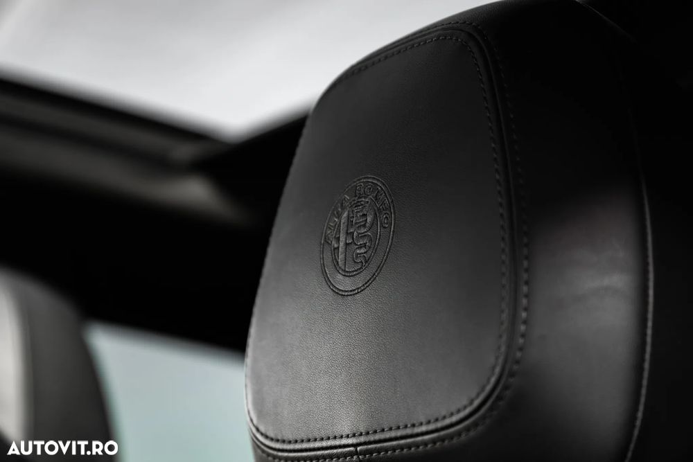 Alfa Romeo Tonale 1.5 FWD AT MHEV Veloce - 19