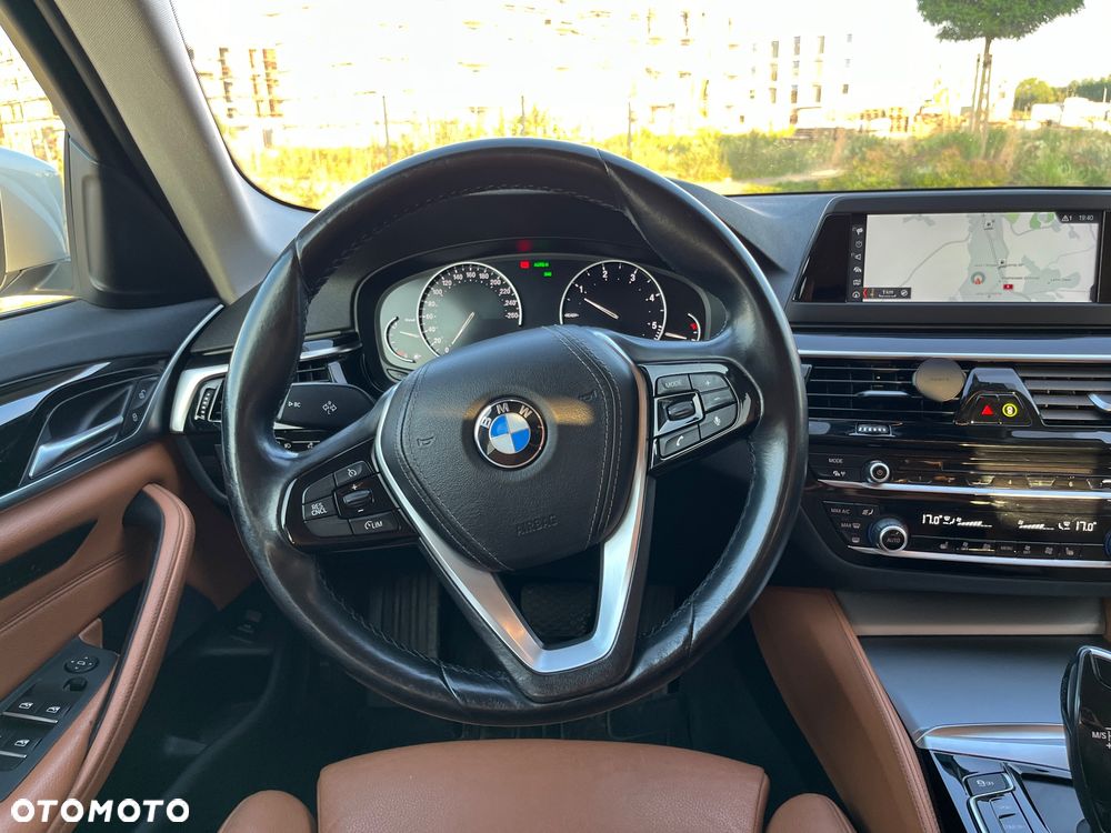 BMW Seria 5 - 17