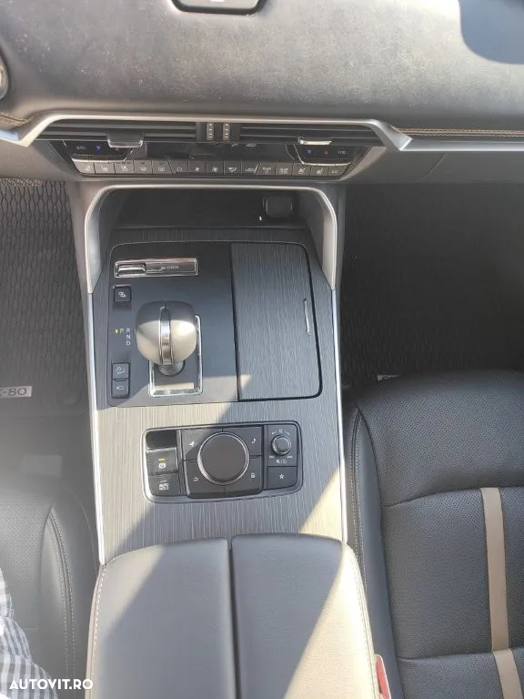 Mazda CX-80 2.5 e-Skyactiv AT8 AWD PHEV Homura Plus - 16