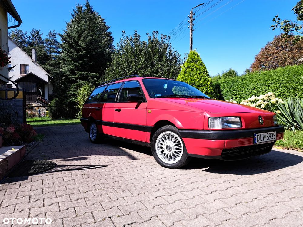 Volkswagen Passat 1.9 TD GL - 4