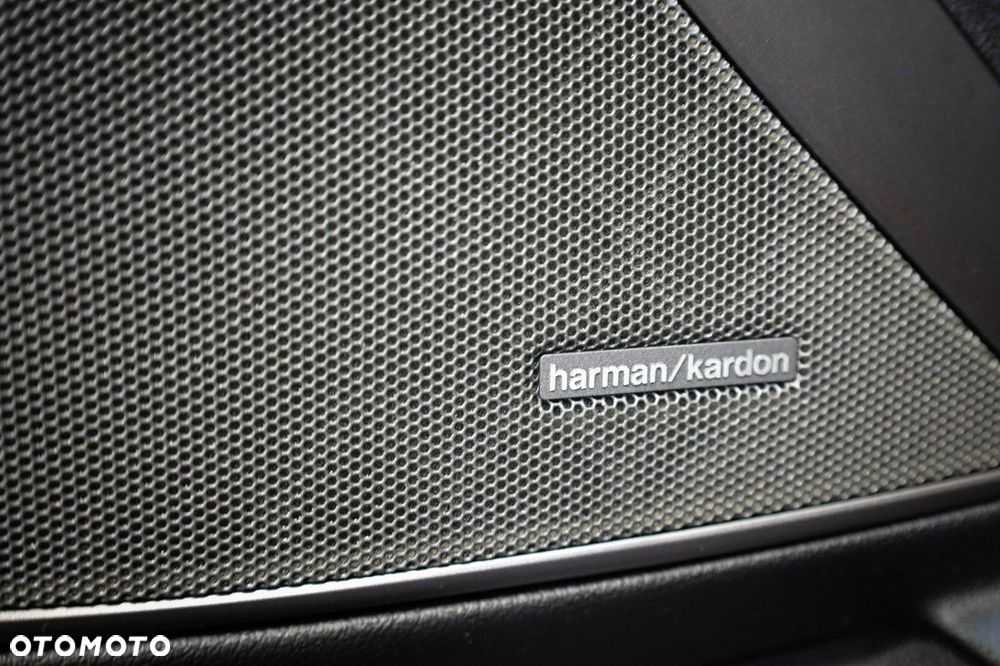 BMW M3 Competition xDrive sport - 21