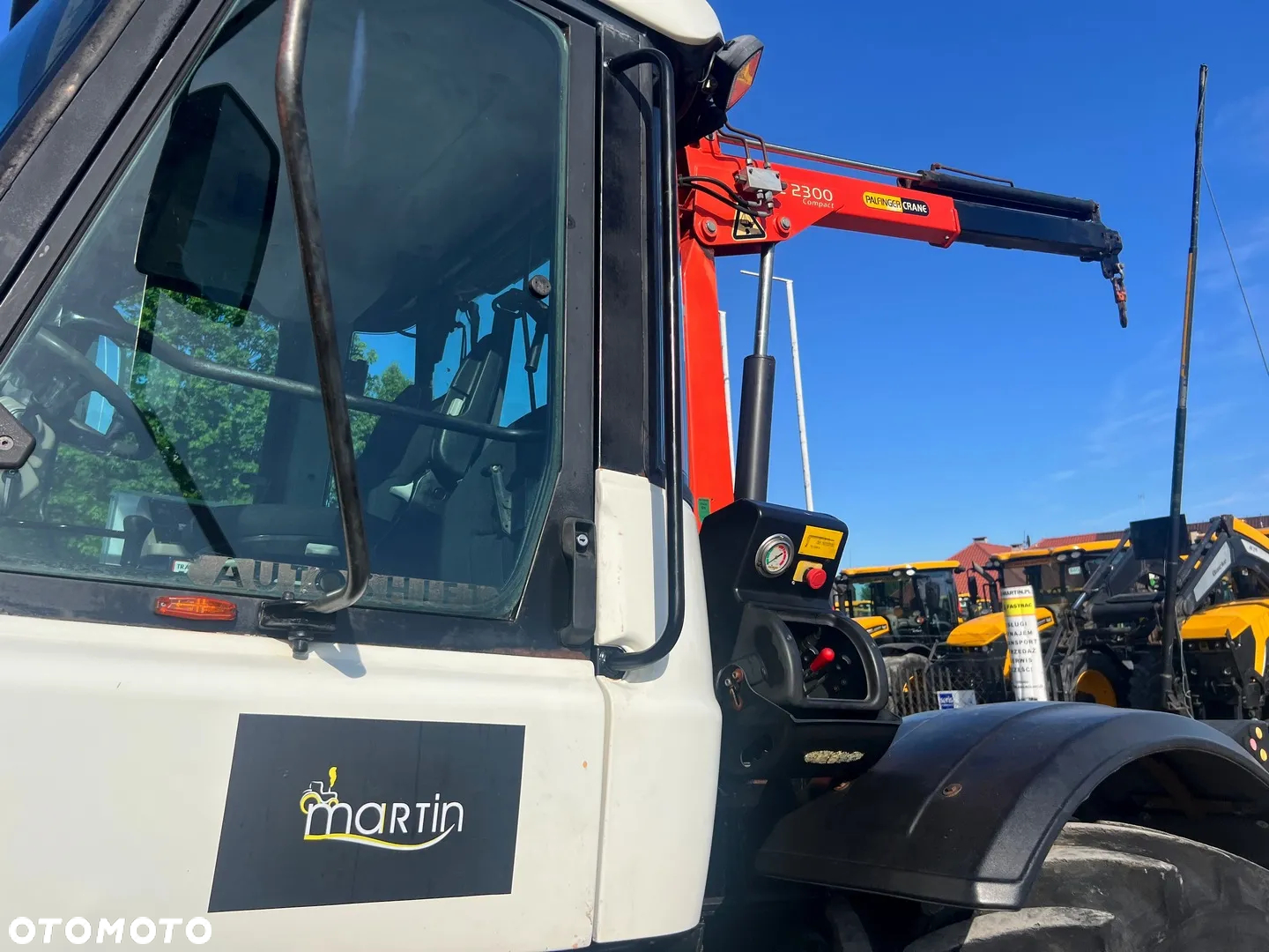 JCB Fastrac 3185 | 2000 Rok | 185 Km | - 25