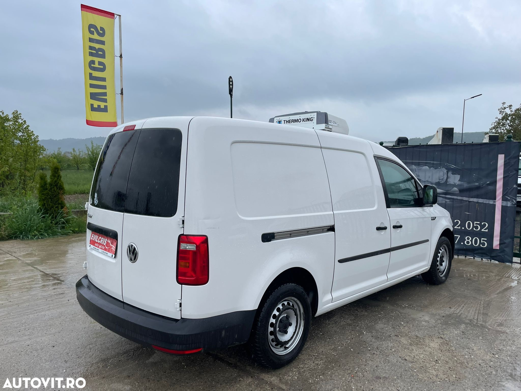 Volkswagen Caddy FRIGORIFIC MAXI - 17