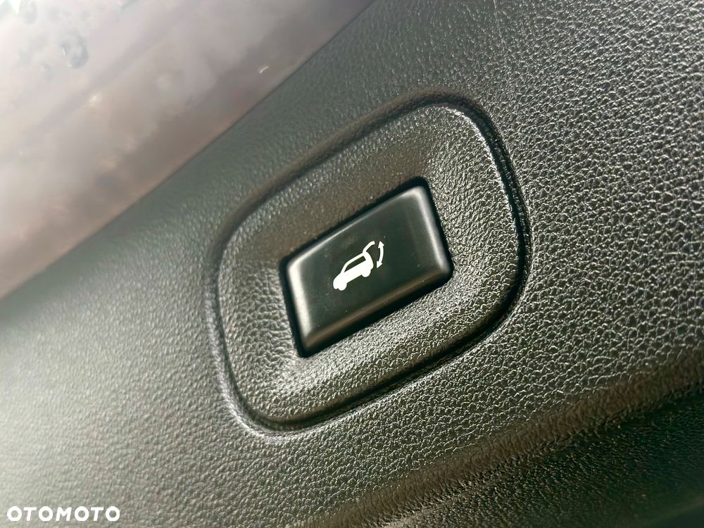 Renault Koleos 2.0 dCi Initiale Paris X-Tronic - 26