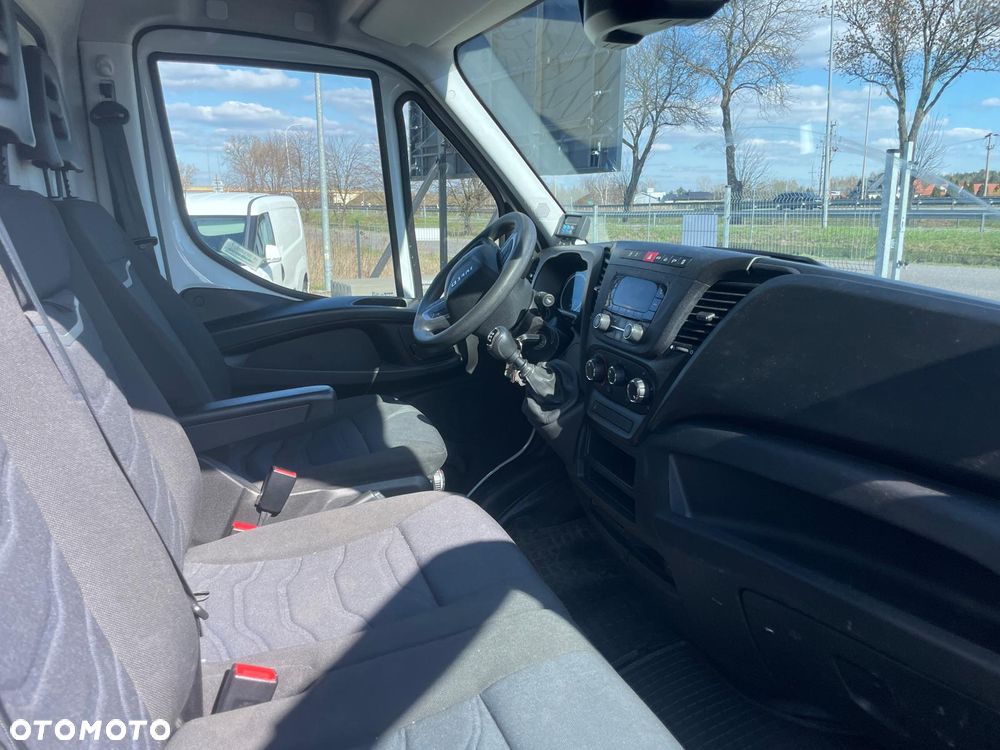 Iveco 50C16 Izoterma z Agregatem Zanotti  8EP Winda  Krajowy - 6