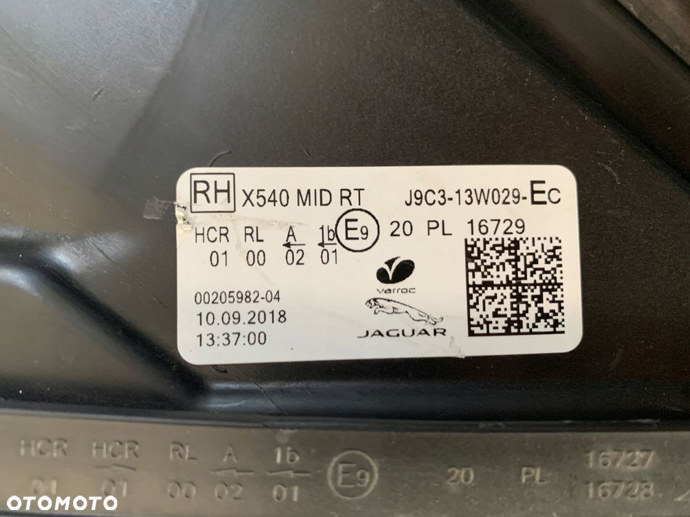 lampa prawa jaguar e pace e-pace kompletna - 6