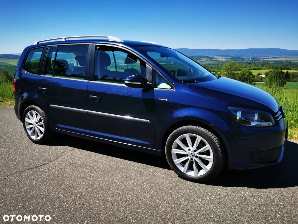 Volkswagen Touran - 1