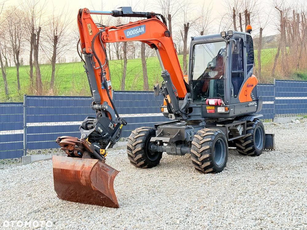 Doosan DOOSAN DX57W *ROTOTILT* 2200 Motogodzin * Jak Nowa * Sprowadzona * Stan Perfekcyjny - 3
