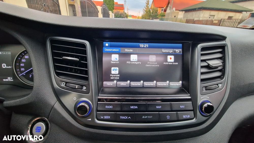 Hyundai Tucson blue 1.7 CRDi 2WD DCT Premium - 39