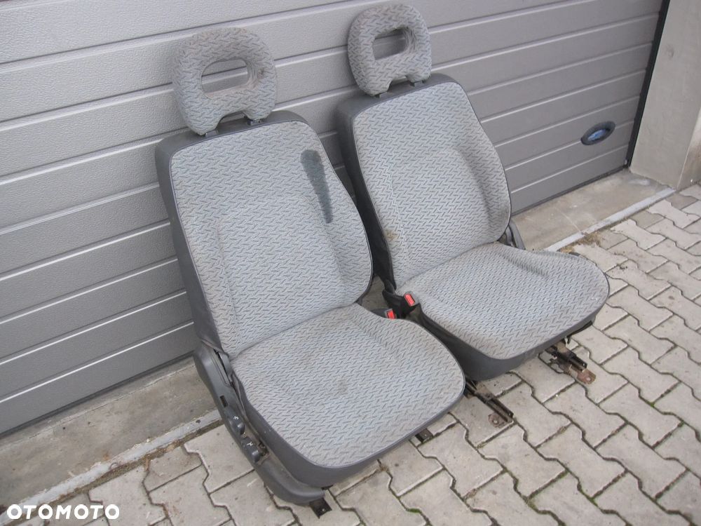 Mitsubishi Pajero II 3D fotel fotele siedzenie przód przednie - 4