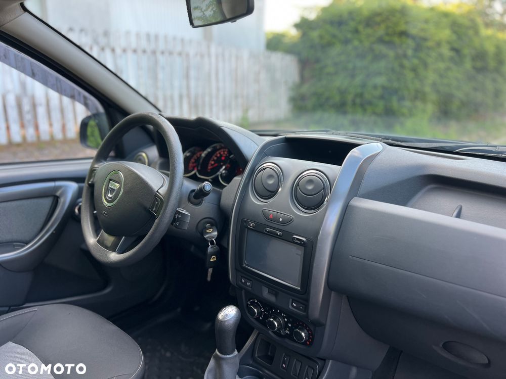 Dacia Duster SCe 115 4x2 Prestige - 31