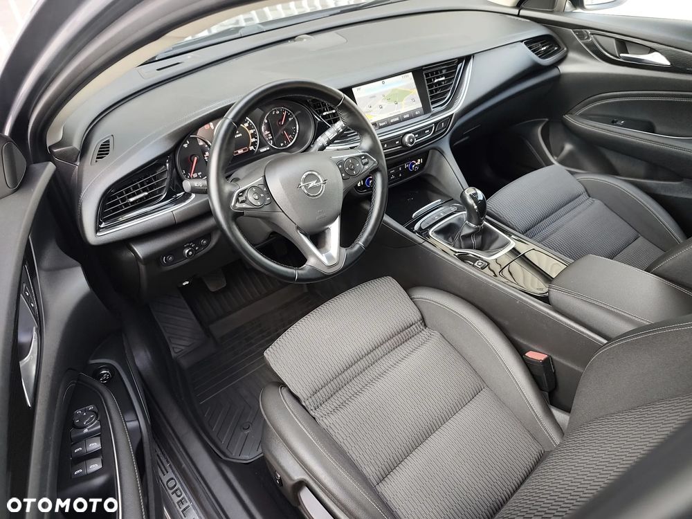 Opel Insignia 1.5 T Innovation S&S - 15