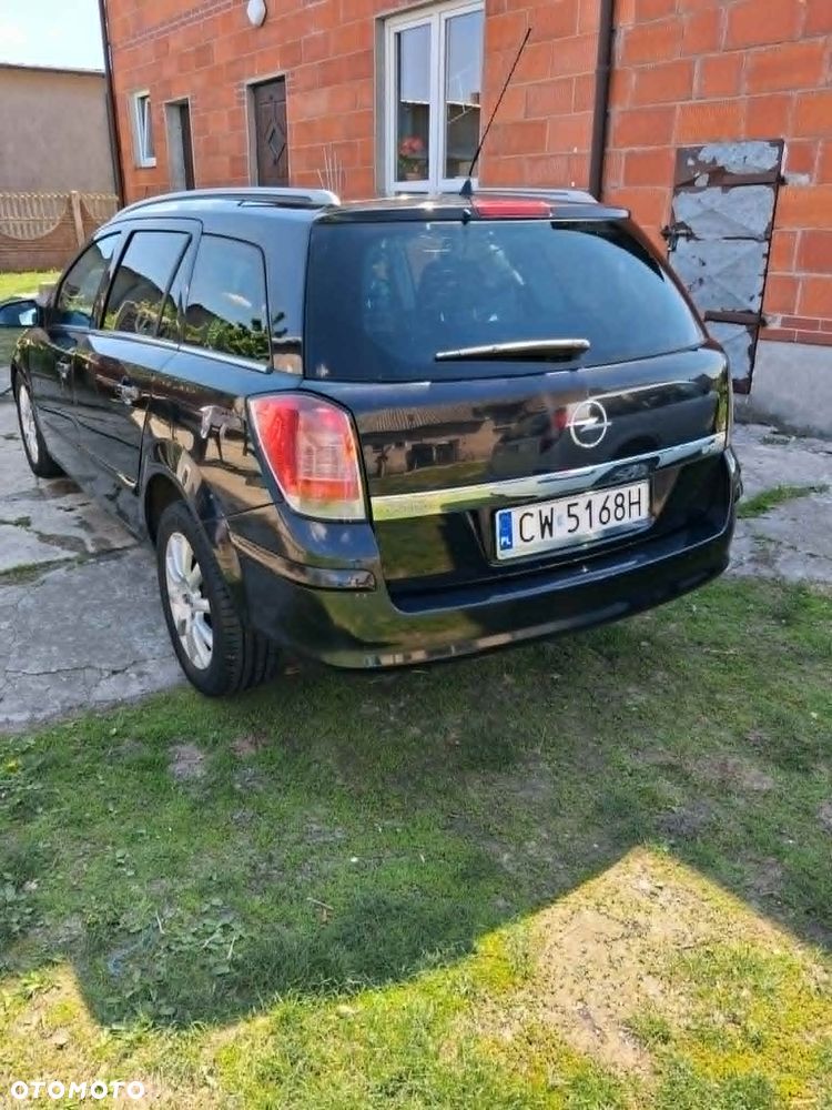 Opel Astra 1.7 CDTI - 10