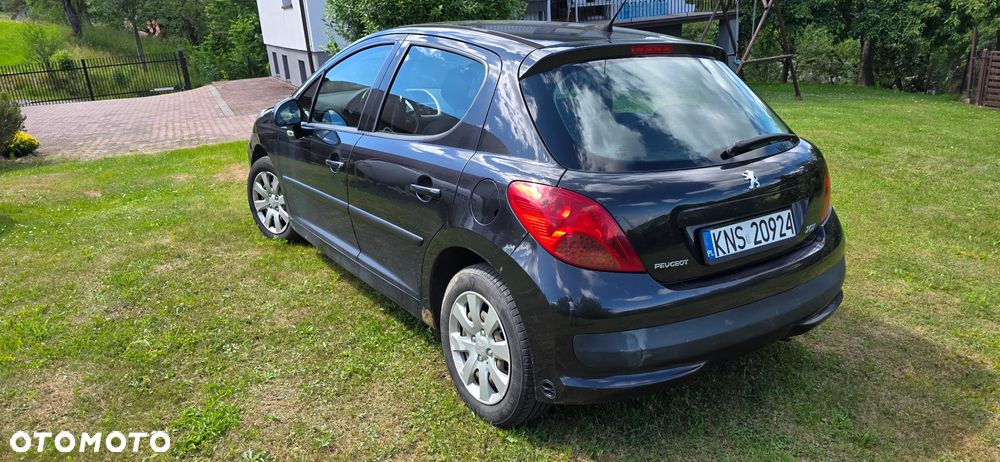 Peugeot 207 1.4 16V Trendy - 5