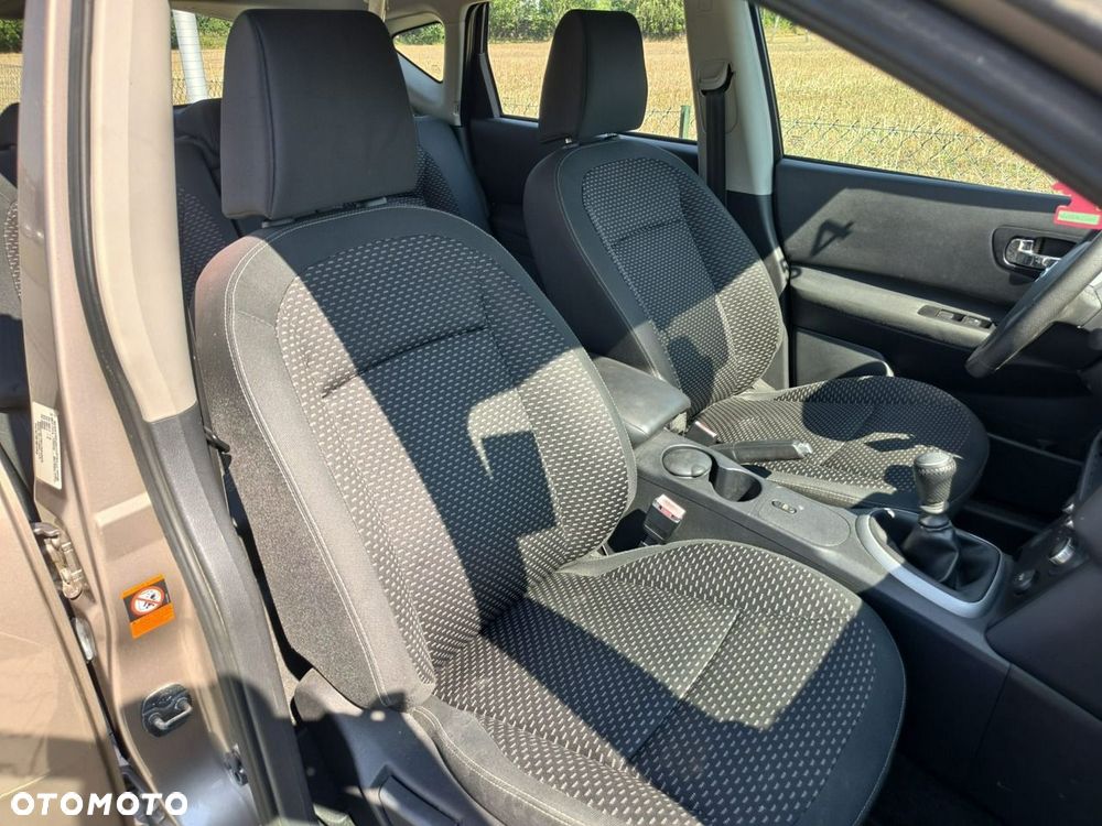 Nissan Qashqai - 10