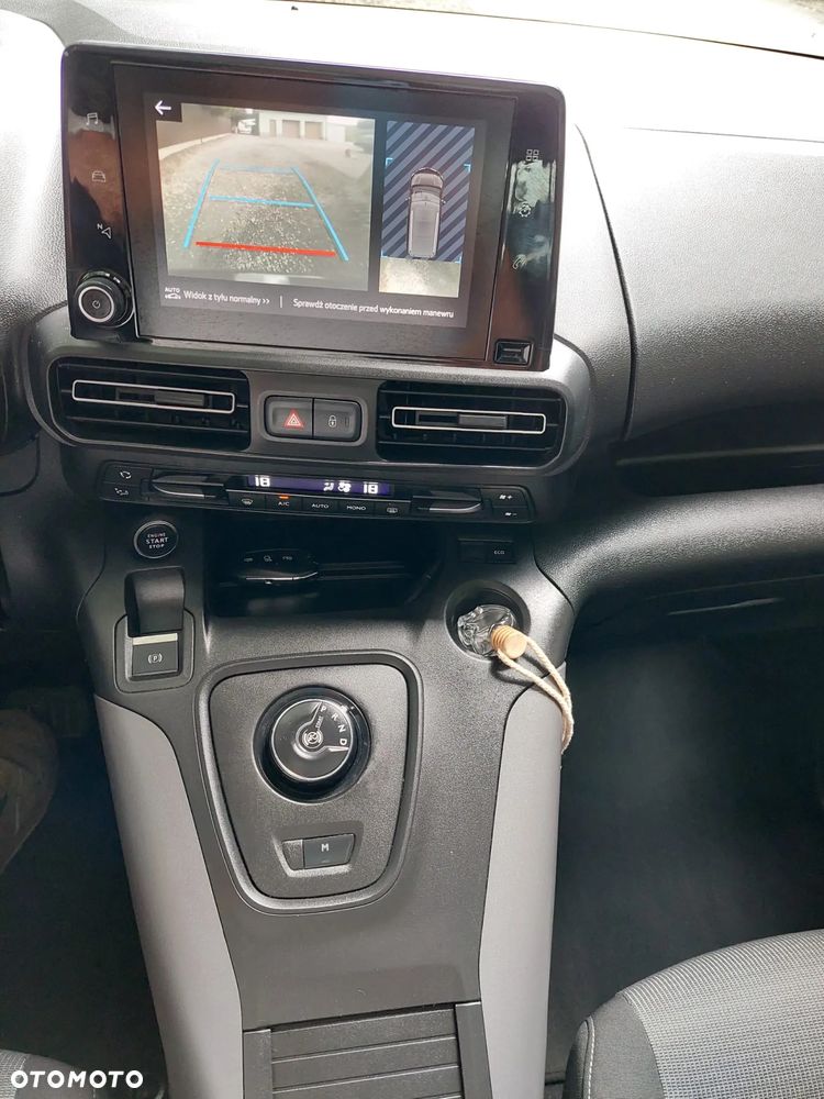 Toyota Proace City Verso 1.5 D-4D Business - 10