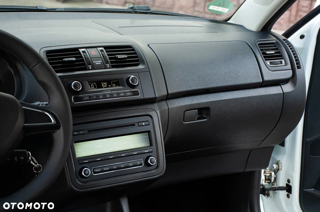 Skoda Roomster 1.6 TDI DPF Style PLUS EDITION - 27