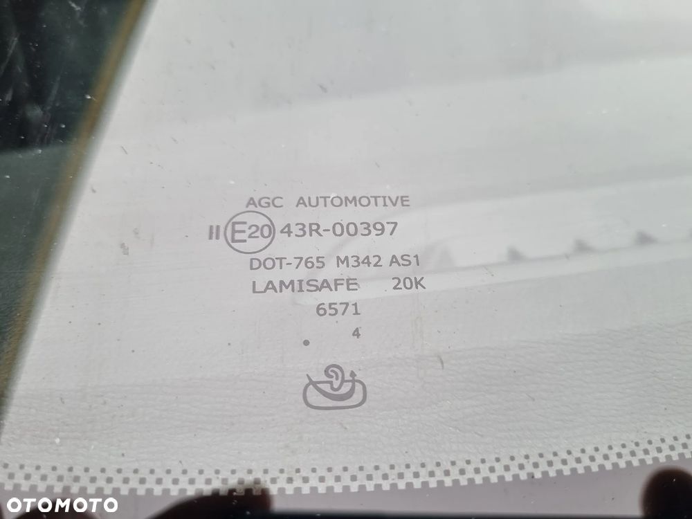 Peugeot 3008 1.2 PureTech Allure S&S EAT6 - 21