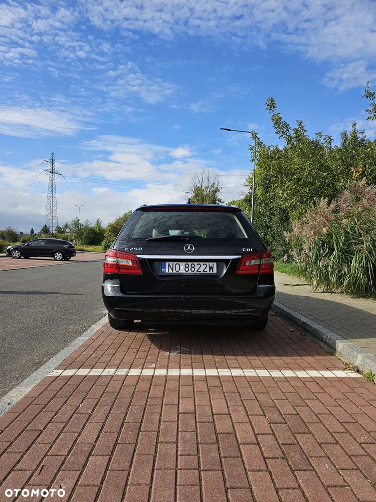 Mercedes-Benz Klasa E - 16