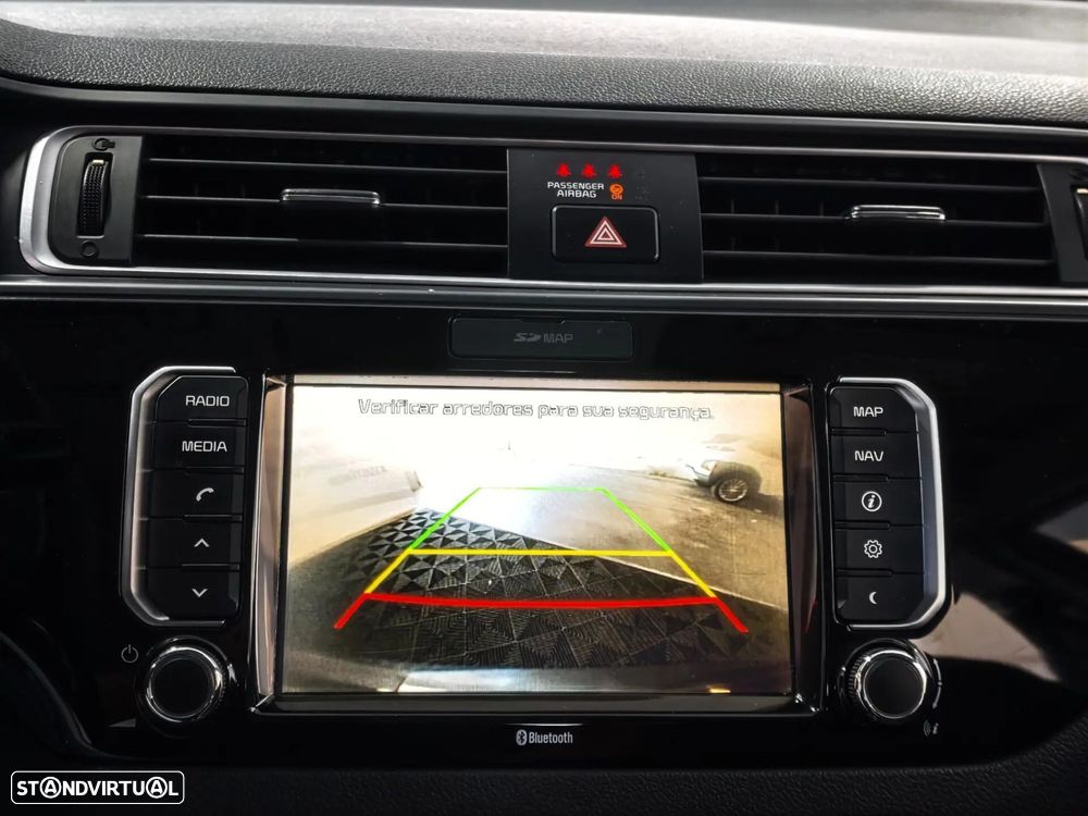 Kia Rio 1.2 CVVT More - 10