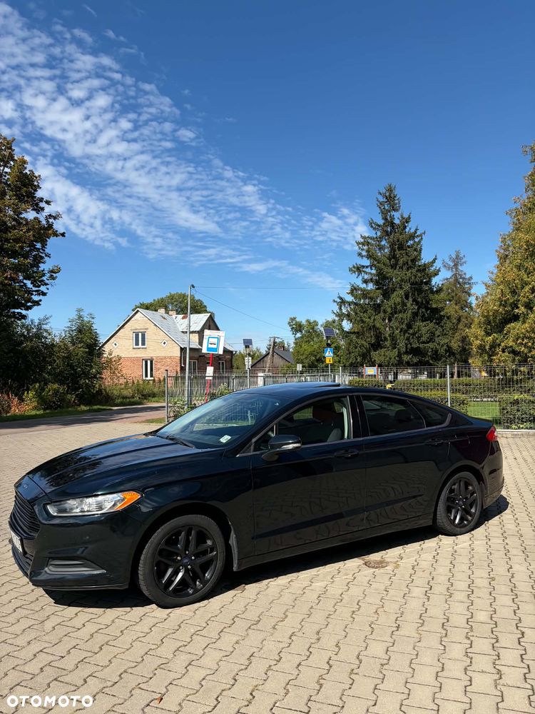 Ford Fusion - 5