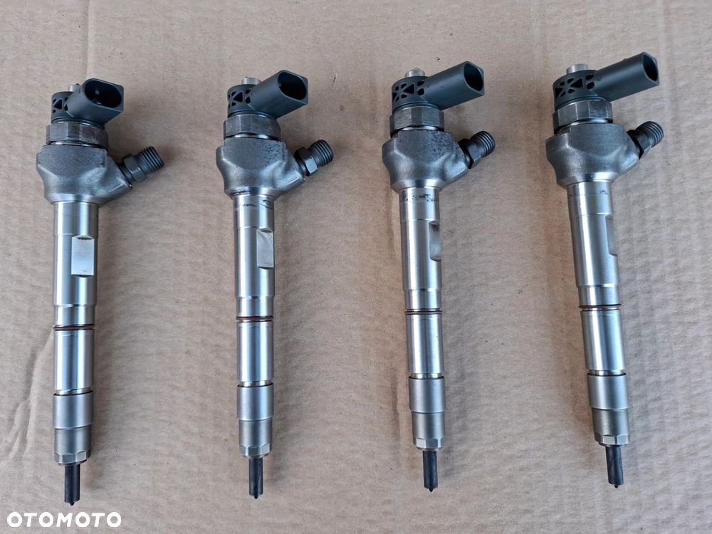 WTRYSK 1.6 TDI 04L130277AD VW GOLF VII PASSAT B8 SEAT LEON III - 1