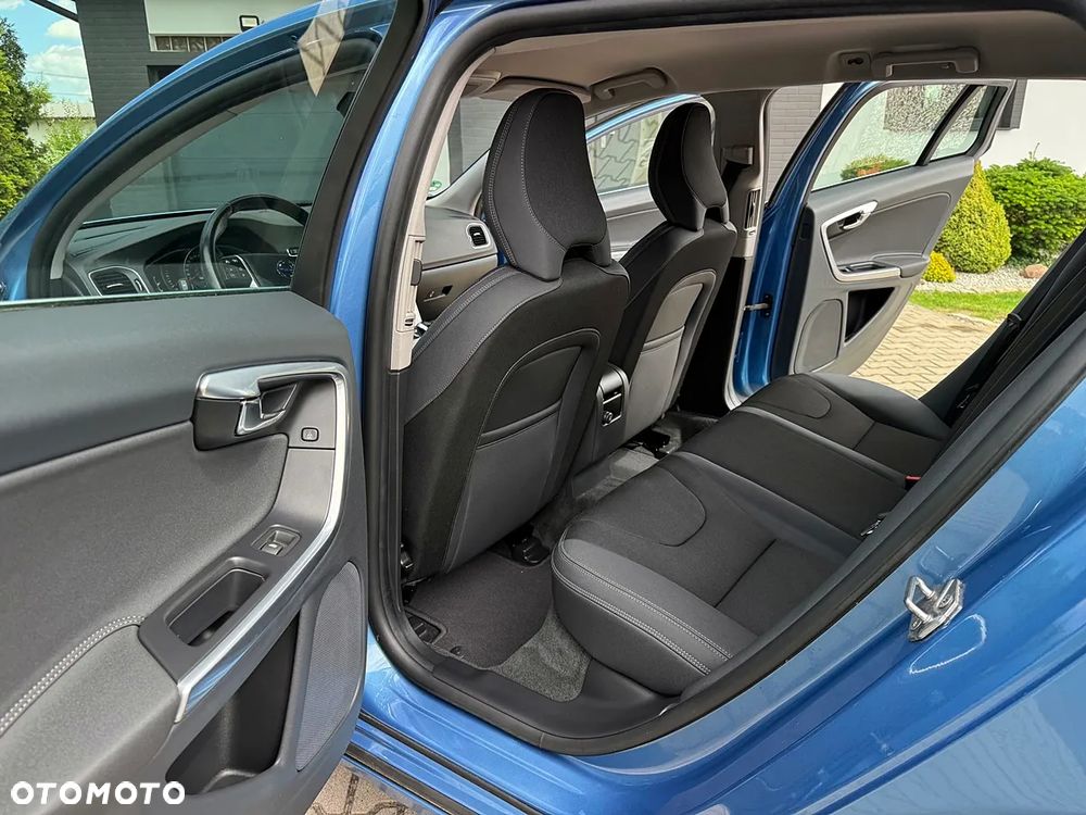 Volvo V60 D4 Drive-E Summum - 18