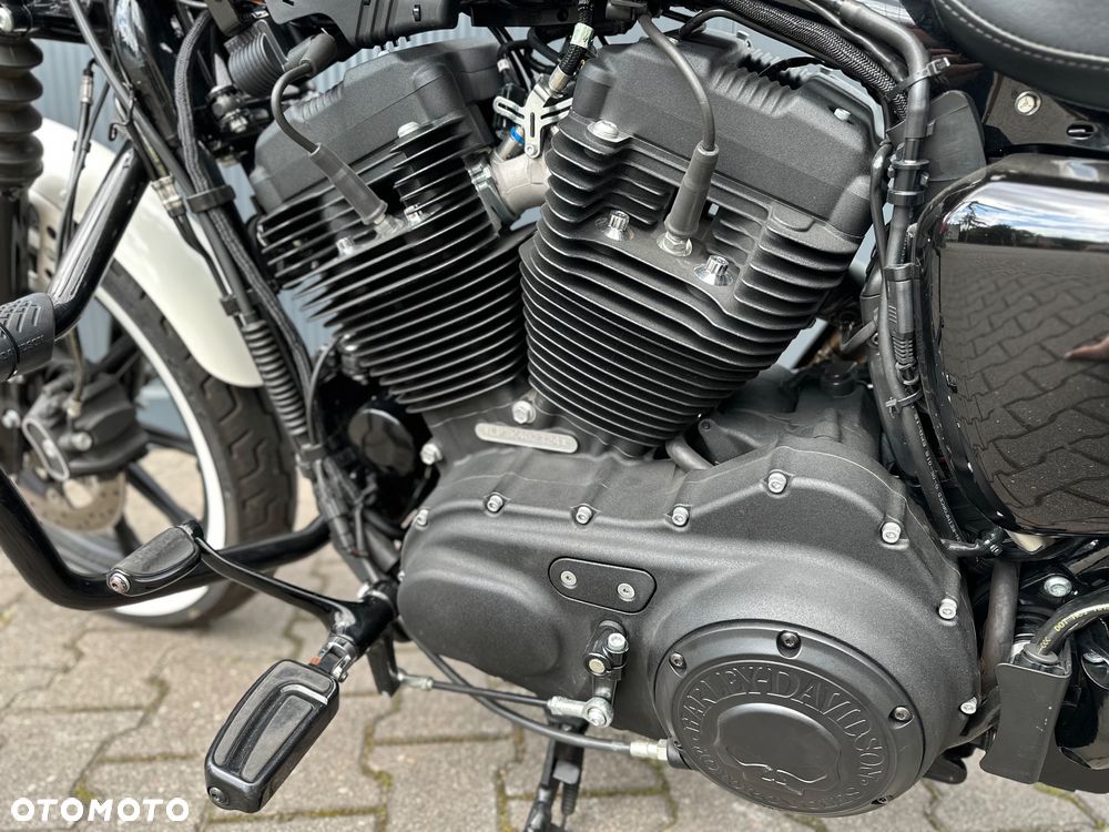 Harley-Davidson Sportster - 12