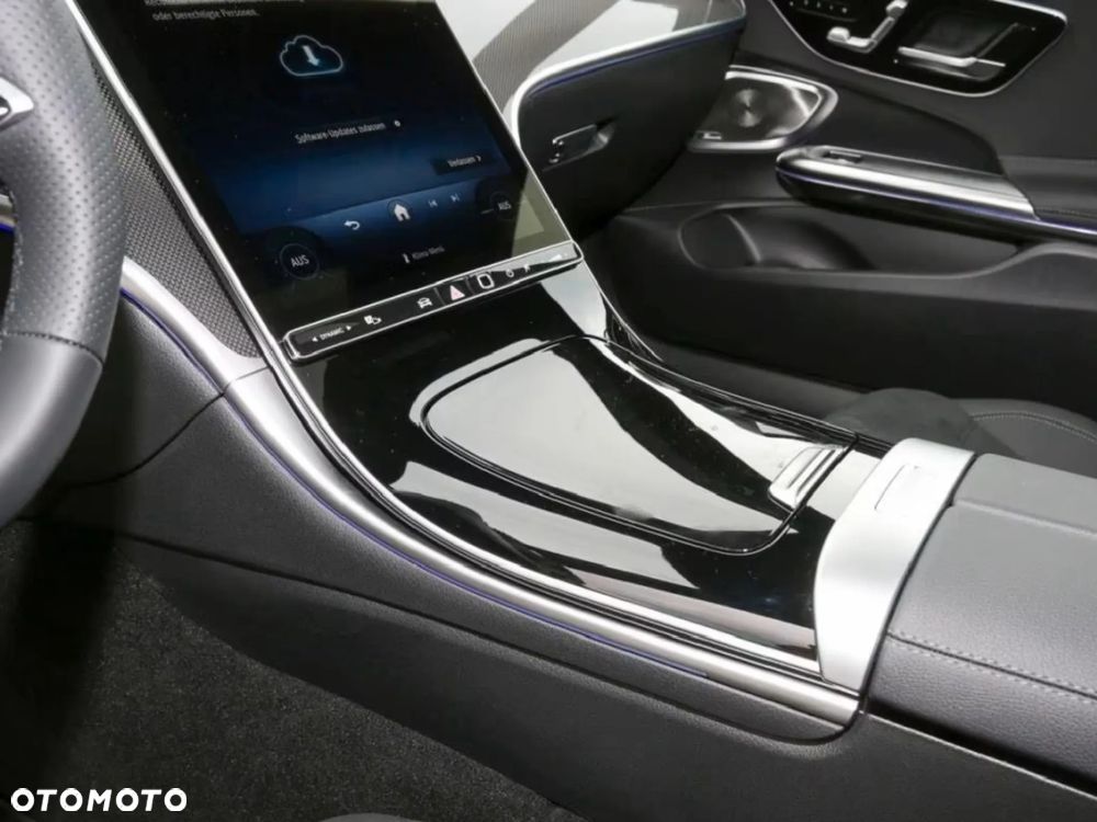 Mercedes-Benz CLE 300 4Matic 9G-TRONIC Edition AMG Line - 21