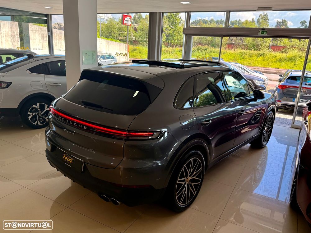 Porsche Cayenne - 19