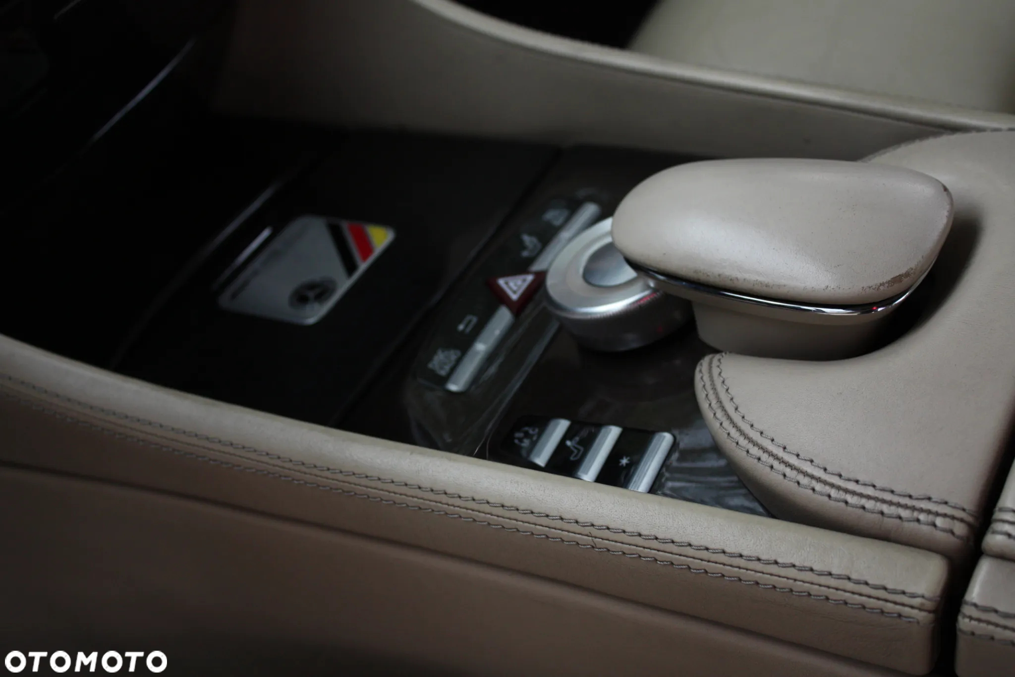 Mercedes-Benz CL 500 7G-TRONIC - 24