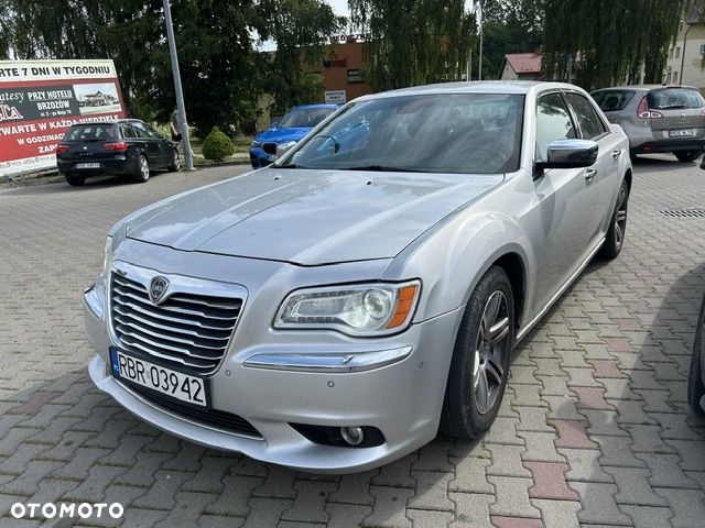 Lancia Thema 3.0CRD Platinum - 1