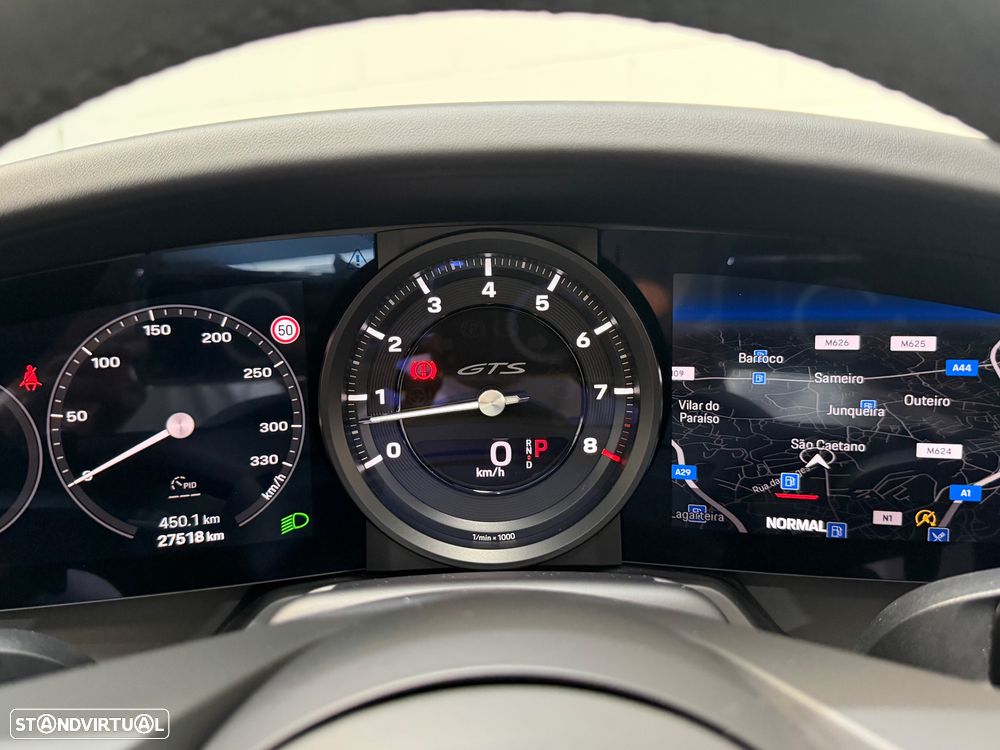 Porsche 911 (992) Targa 4 GTS PDK - 49