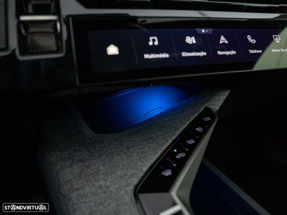 Peugeot E-3008 73 kWh Allure - 27