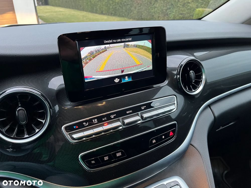 Mercedes-Benz Klasa V - 29