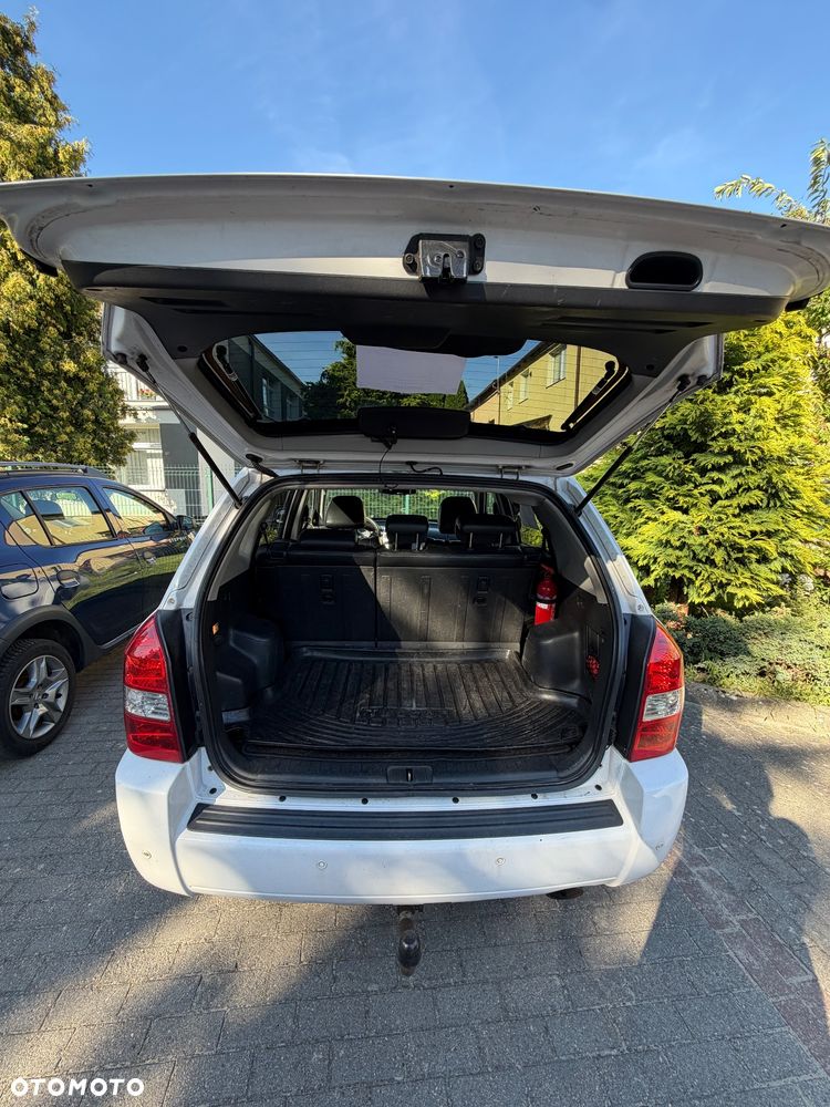 Hyundai Tucson 2.0 Comfort 2WD - 6