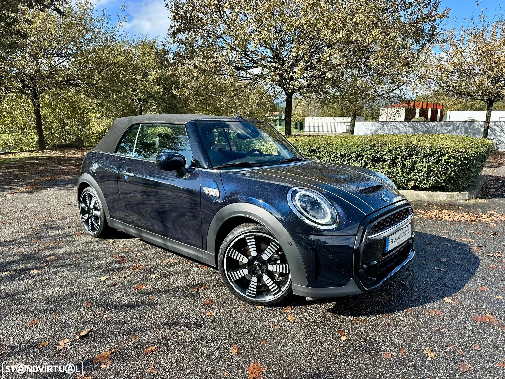MINI Cabrio Cooper S Auto. Sidewalk Edition - 11