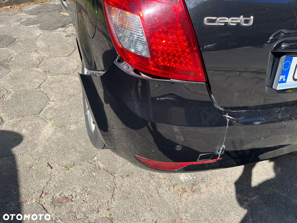 Kia Ceed 1.4 M - 11