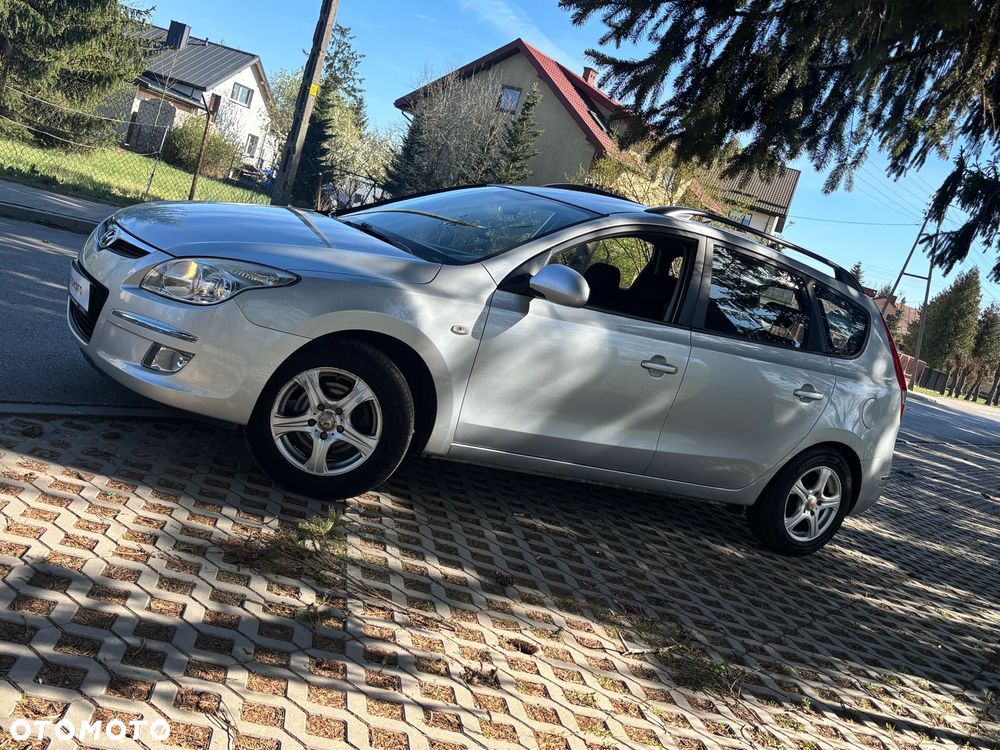 Hyundai i30 1.6 Comfort - 3