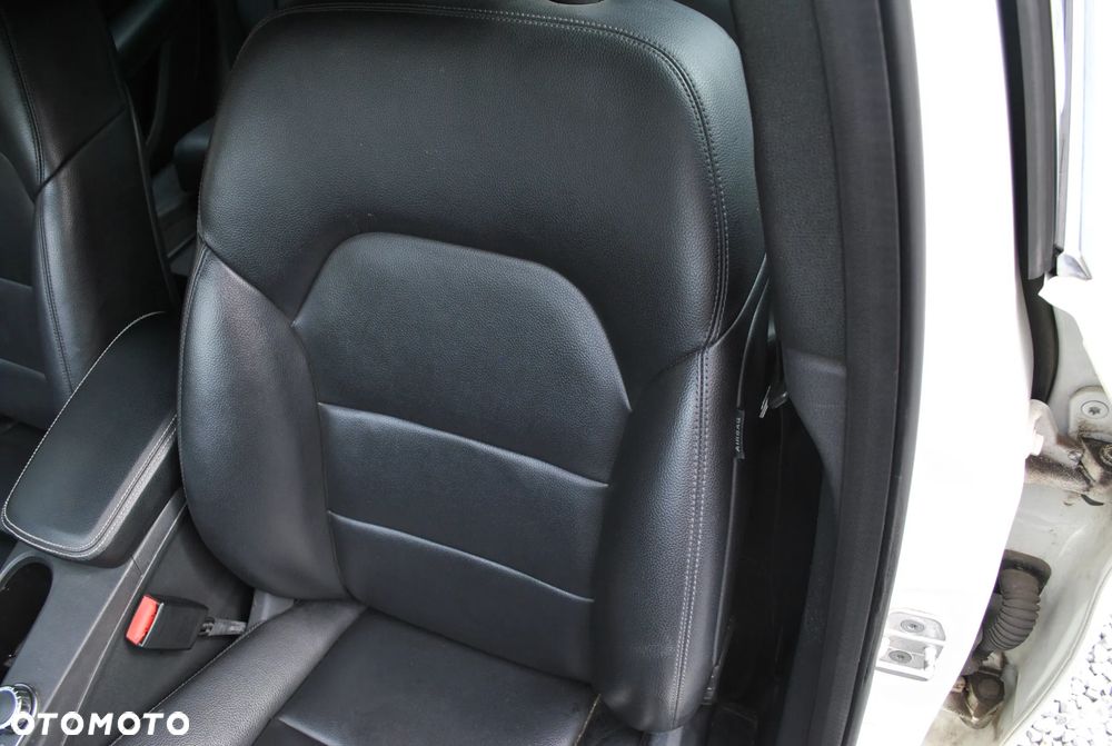 Mercedes-Benz Klasa B 200 (BlueEFFICIENCY) - 11