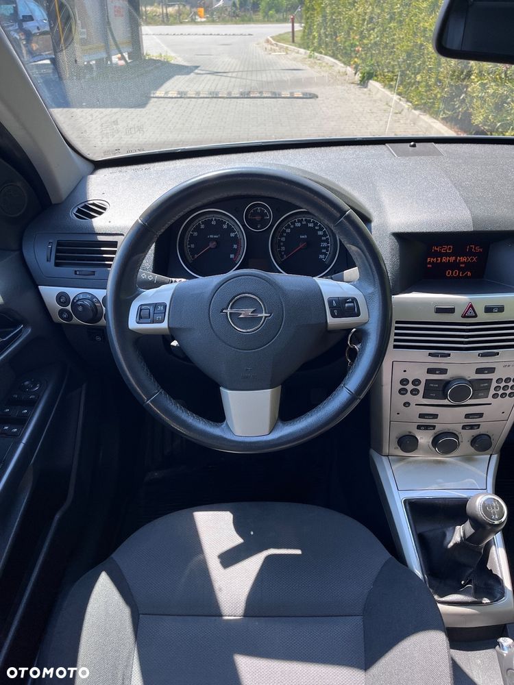Opel Astra - 15