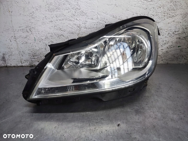 MERCEDES C KLASA W204 LIFT LAMPA LEWA PRZEDNIA UK