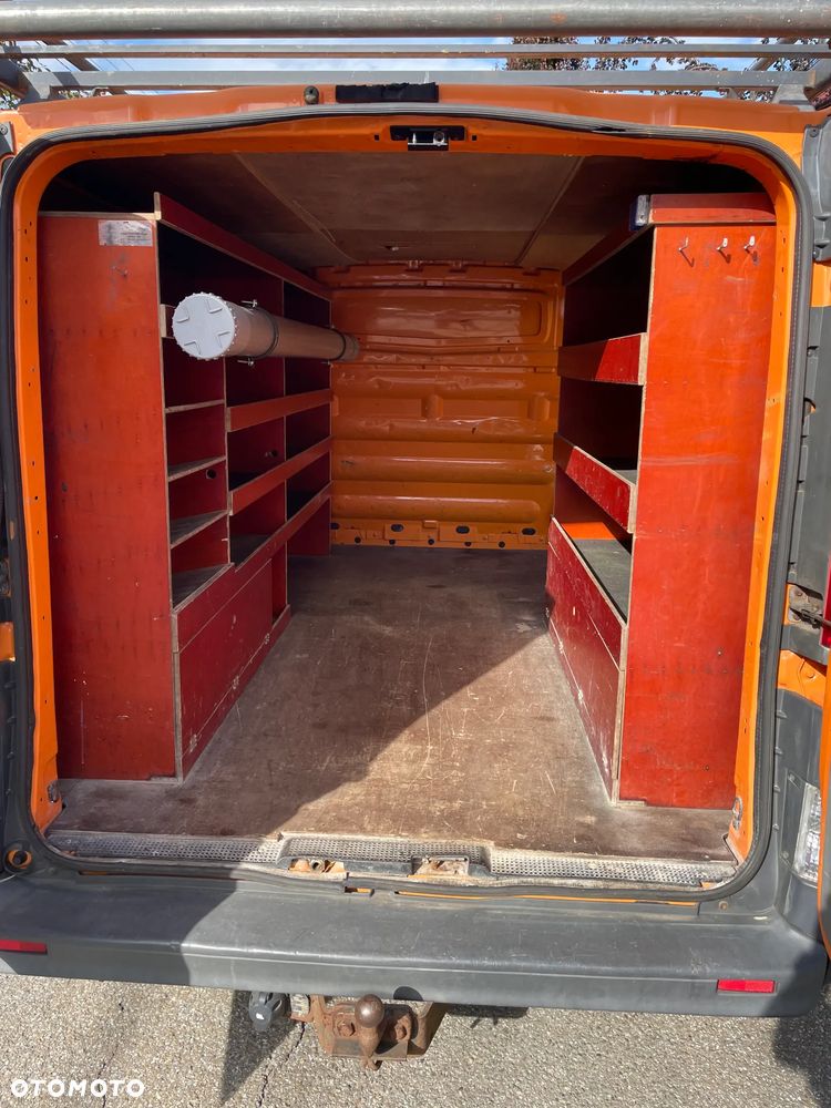 Renault TRAFIC - 8
