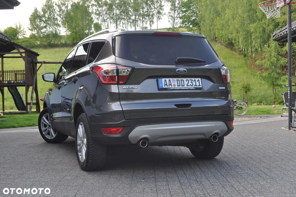 Ford Kuga 1.5 EcoBoost 2x4 Cool & Connect - 5